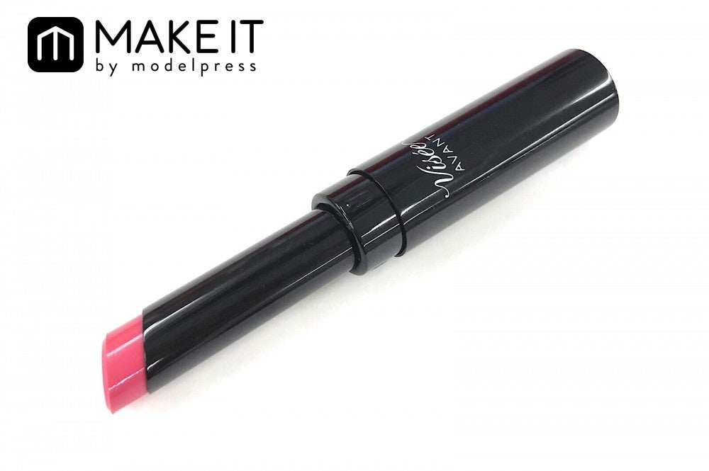 ヴィセ アヴァン／リップスティック／010 DANCING GIRL／1,600円（税抜） (C)メイクイット