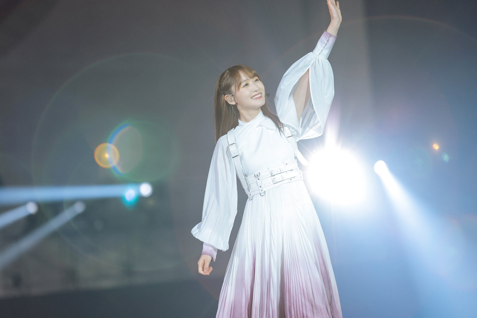 菅井友香／撮影：上山陽介