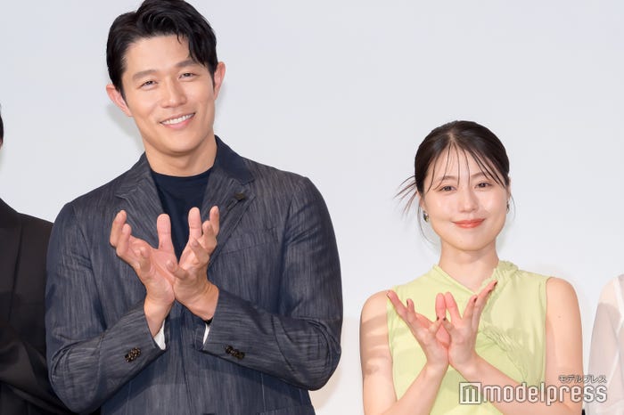 鈴木亮平、有村架純(C)モデルプレス