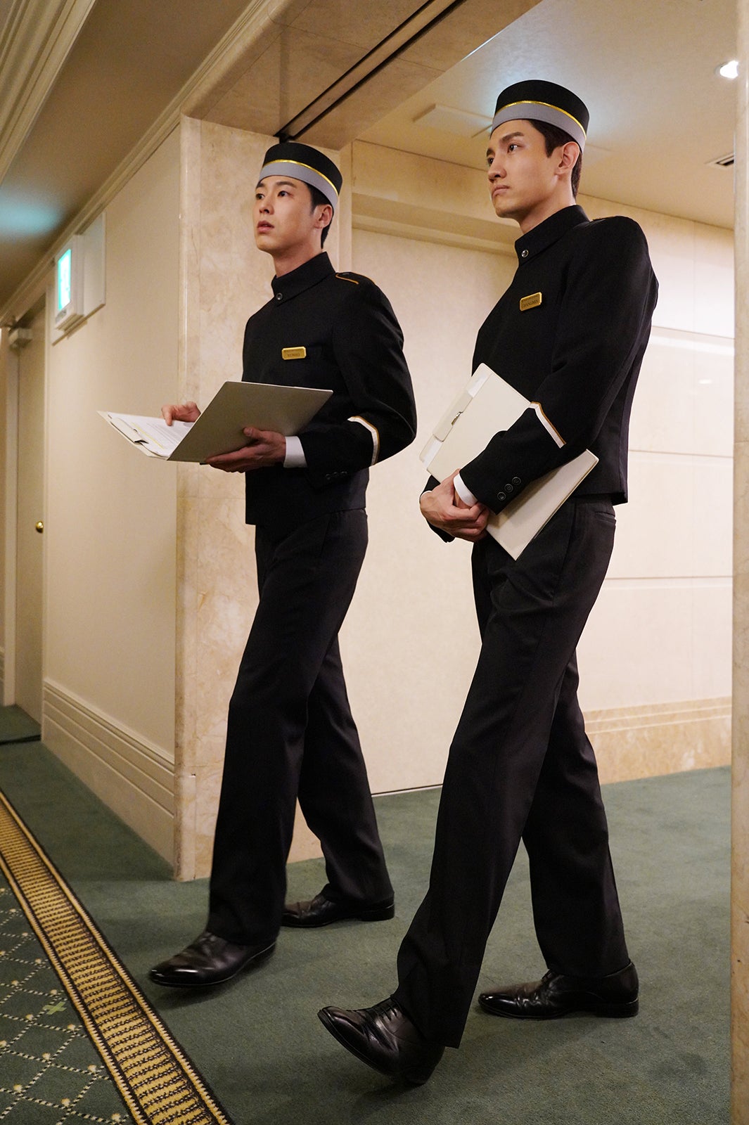 東方神起 日本ドラマ初の本人役でゲスト出演 過去 現在の 2役 を演じきる 天才バカボン3 モデルプレス 東方神起 日本ドラマ初の本人役でゲスト出演 過去 現在の 2役 を演じきる 天才バカボン3 モデルプレス