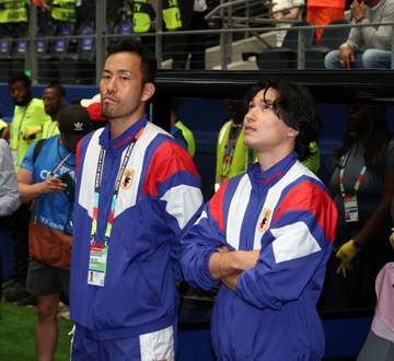 「いい光景」吉田麻也＆南野拓実がファンダイクと熱い抱擁を交わす「胸熱だった」試合前に3人で談笑する様子も