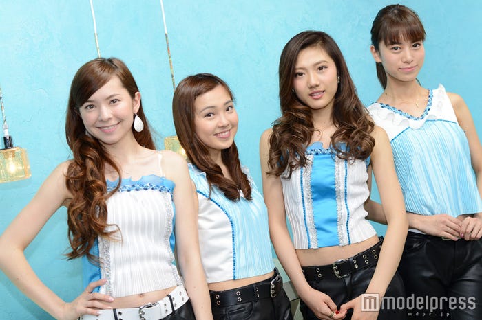 4K Girls/左から:LORAINE、ERIKA、AYA、MAYUNA(C)モデルプレス