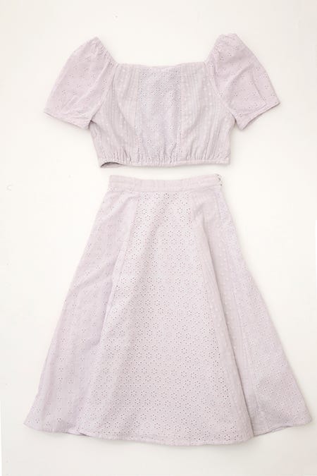 衛藤美彩コラボレーションアイテム (提供写真)