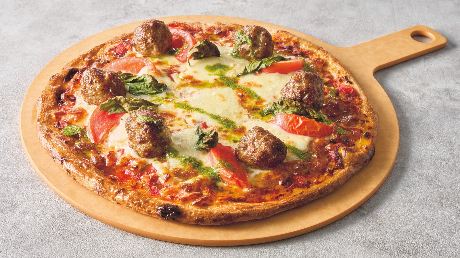 アンガス牛ミートボール＆モッツァレラチーズ・ピッツァ／画像提供：ユニバーサル・スタジオ・ジャパン