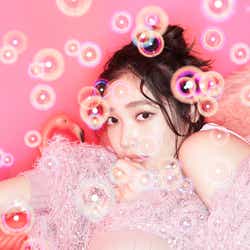 モデルプレス - 「OPERA」で注目のモデル・林田岬優 自分に似合う色を見つけるコツを伝授<インタビュー>