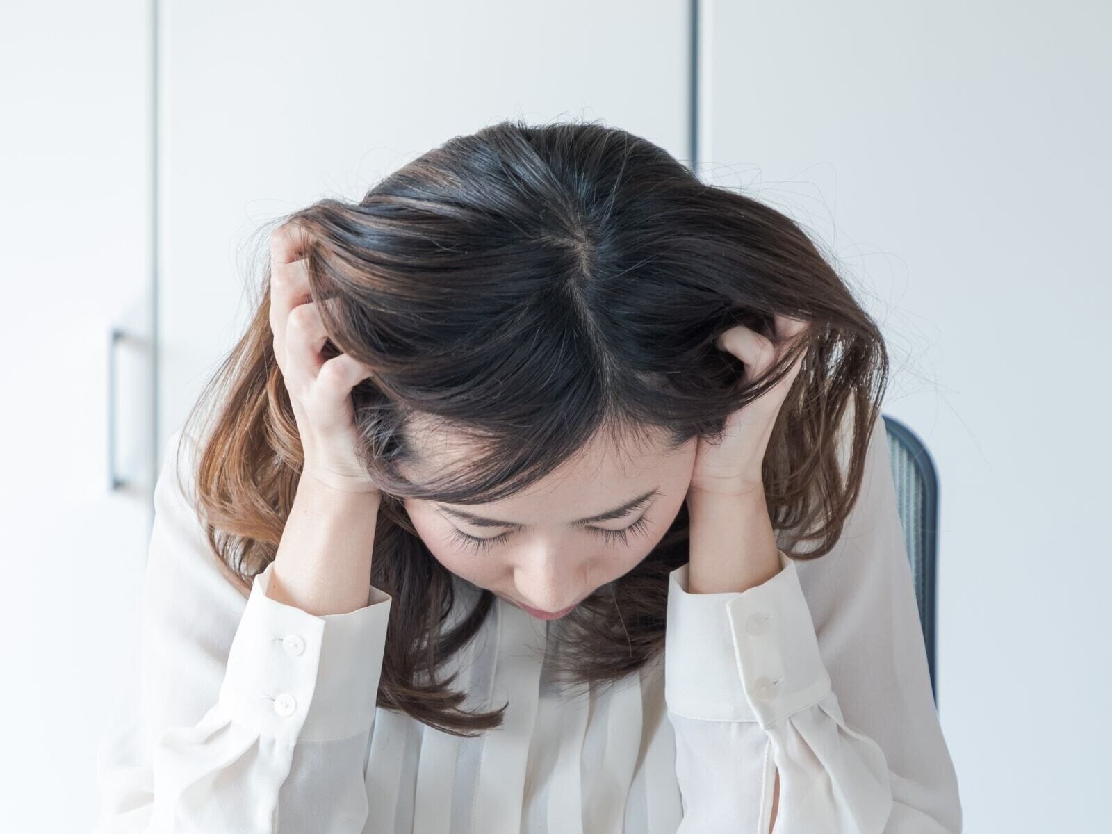 抑えられない怒り・イライラ……短気は加齢による「脳の萎縮」のせい？ 本当の原因は「疲弊」かも