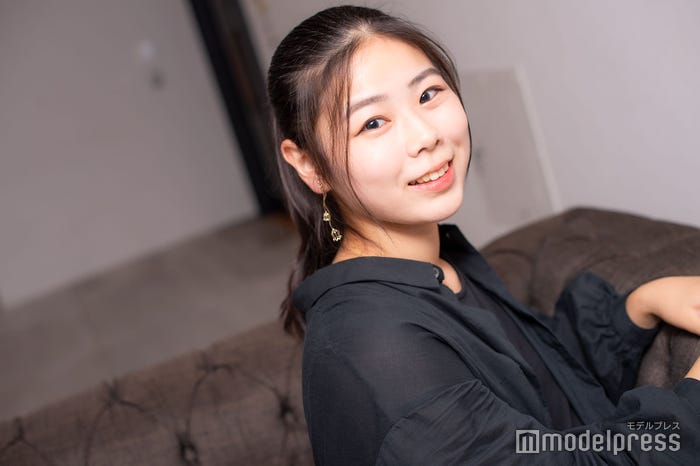 西村優那さん(C)モデルプレス