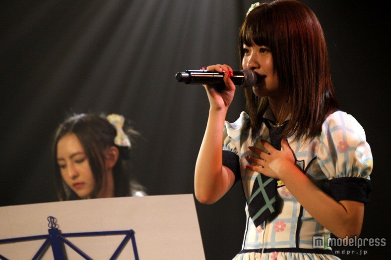 HKT48チームH「博多レジェンド」公演より／(C)AKS