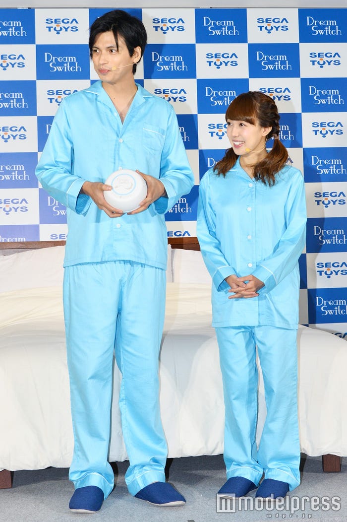 アレクサンダー、川崎希 (C)モデルプレス