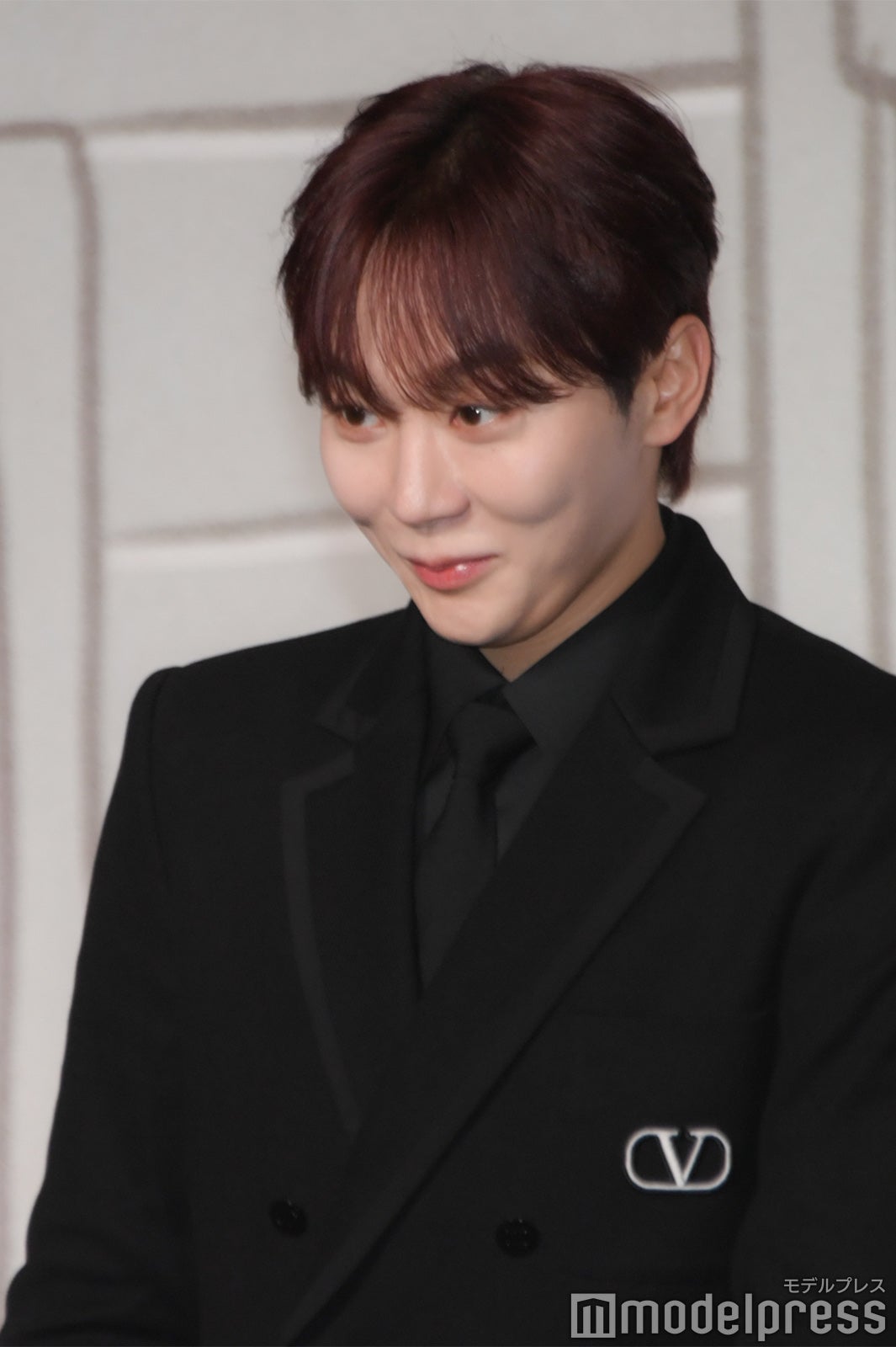 SEUNGKWAN（スングァン）、ポーズを褒められこの表情（C）モデルプレス