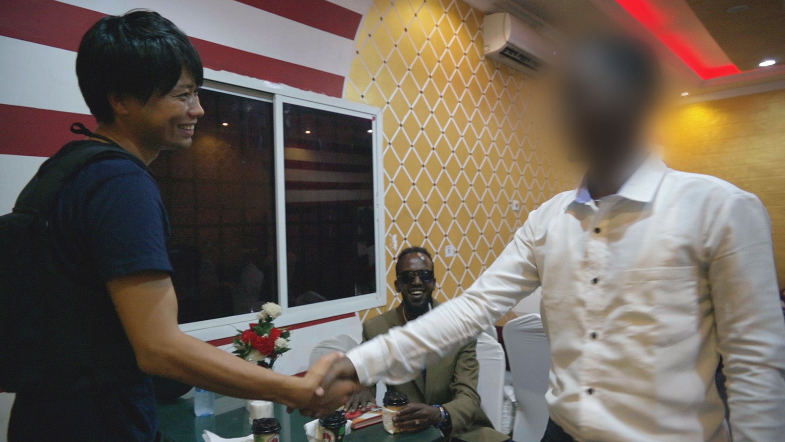 社会復帰を果たした元テロリストと再会する永井さん（C）日本テレビ