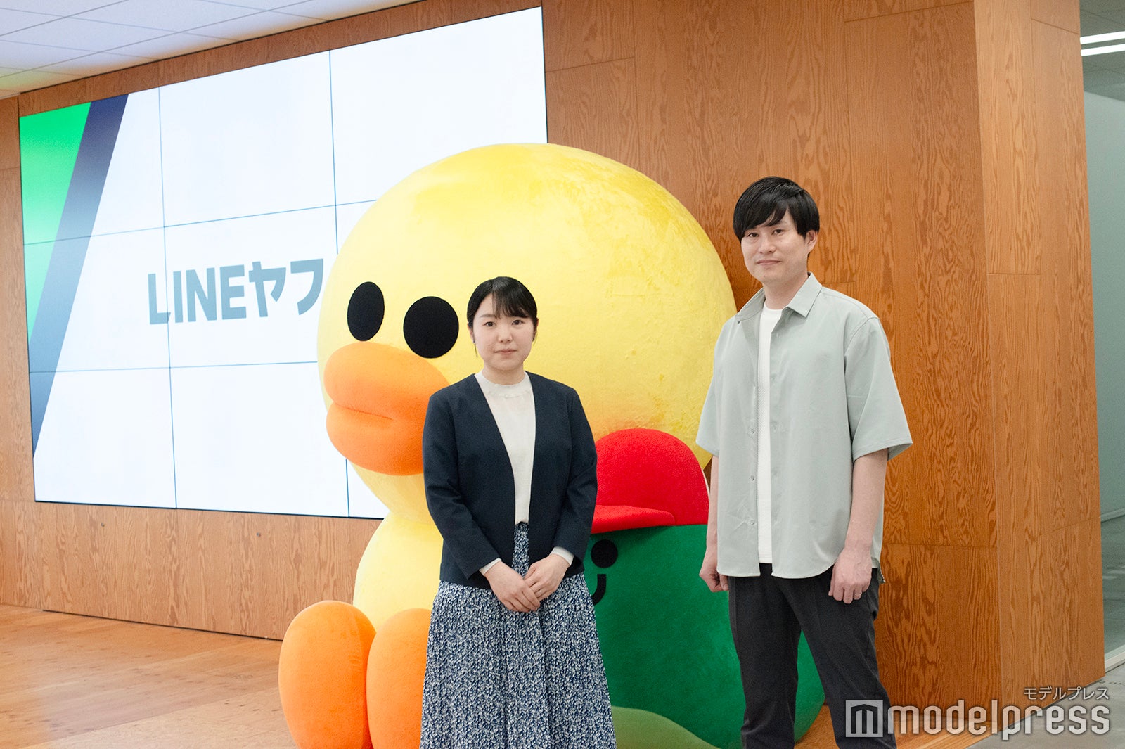 加藤万智氏、加藤友史郎氏（C）モデルプレス