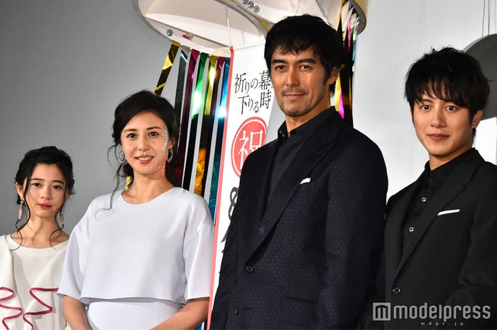 桜田ひより、松嶋菜々子、阿部寛、溝端淳平 (C)モデルプレス