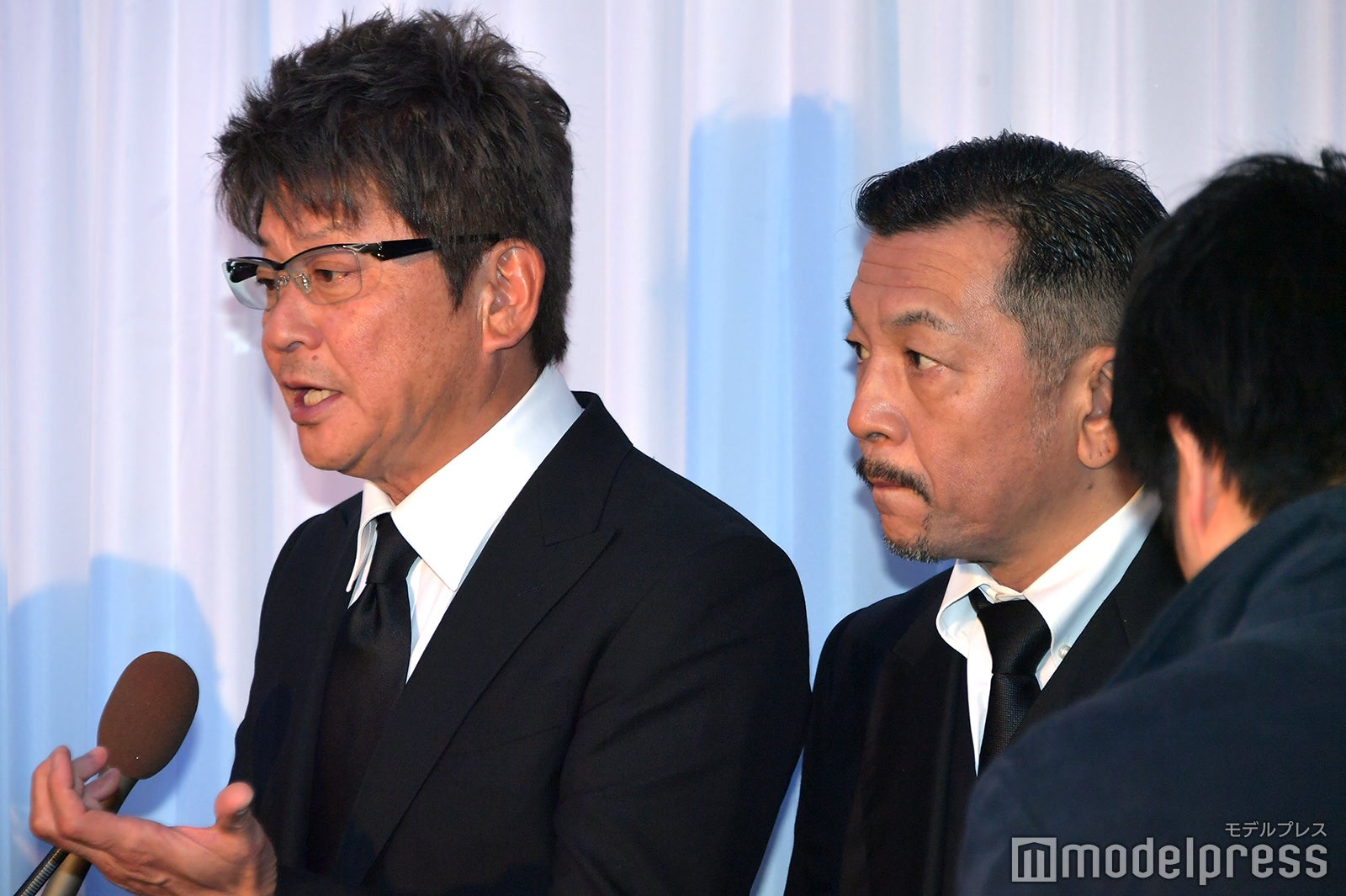 哀川翔、中野英雄（C）モデルプレス