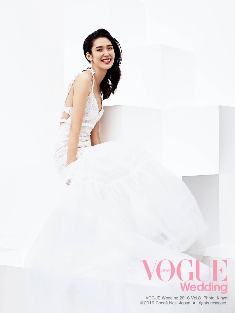 新婚 Tao 豪華ウエディングドレスの着こなし 最愛パートナーとの運命的な出会いを語る モデルプレス