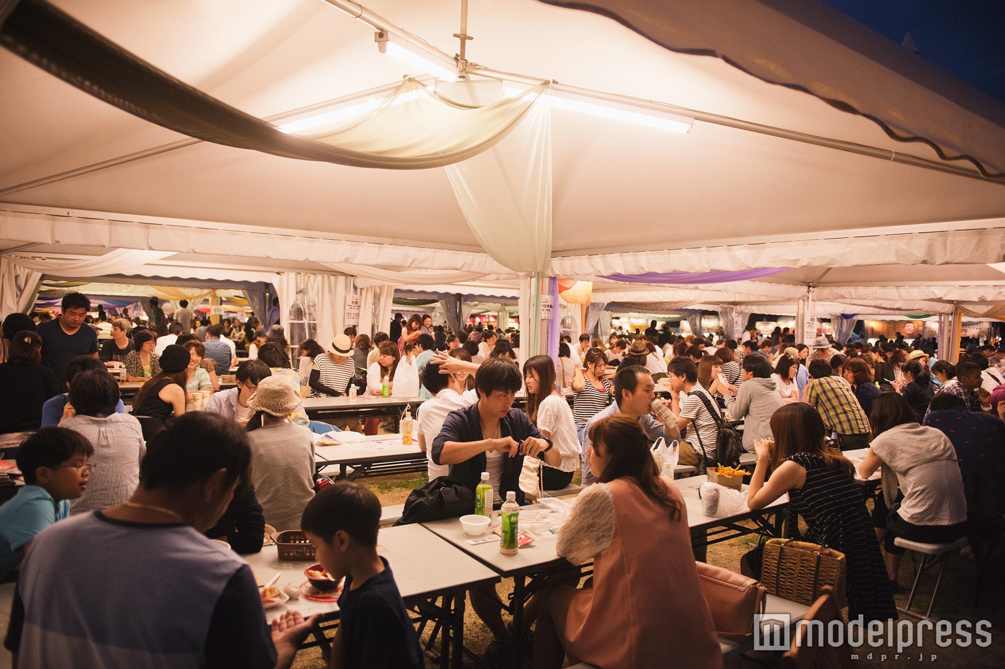 「まんパク」過去開催時の様子／画像提供：ロッキング・オン・ジャパン