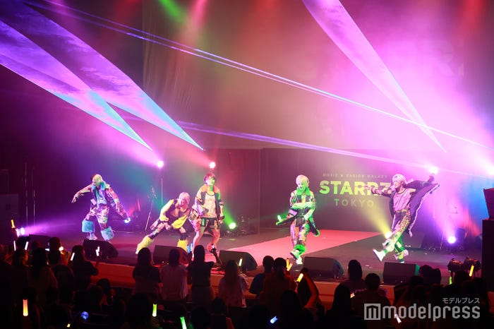 リアルピース(C)モデルプレス