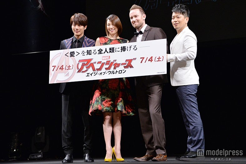 映画「アベンジャーズ／エイジ・オブ・ウルトロン」（7月4日公開）日本語版完成披露試写会／左から：溝端淳平、米倉涼子、WRETHOV、宮迫博之
