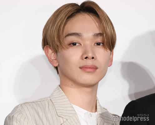 宮世琉弥、なにわ男子・高橋恭平の“真似”で会場沸かす<映画 マイホームヒーロー>