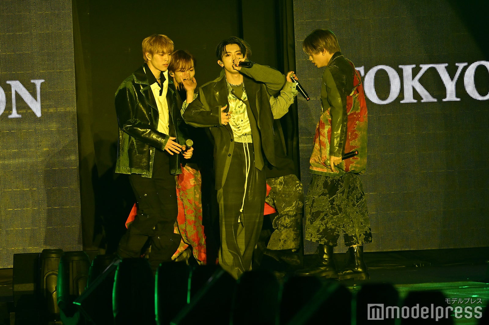 （C）モデルプレス