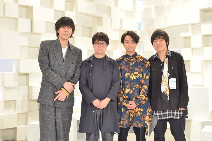 野田洋次郎、新海誠監督、武田祐介、桑原彰/「『天気の子』と僕ら~RADWIMPS×新海誠~」(C)NHK