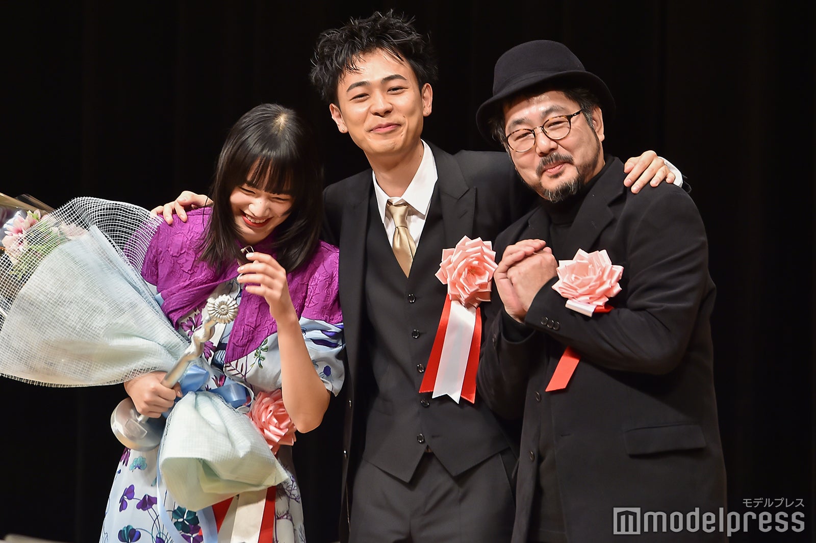 小松菜奈、成田凌、塩田明彦監督（C）モデルプレスレス