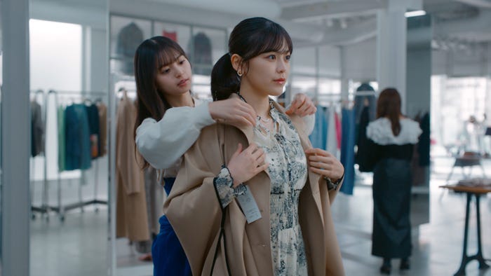 乃木坂46「ここにはないもの」MVより(提供写真)