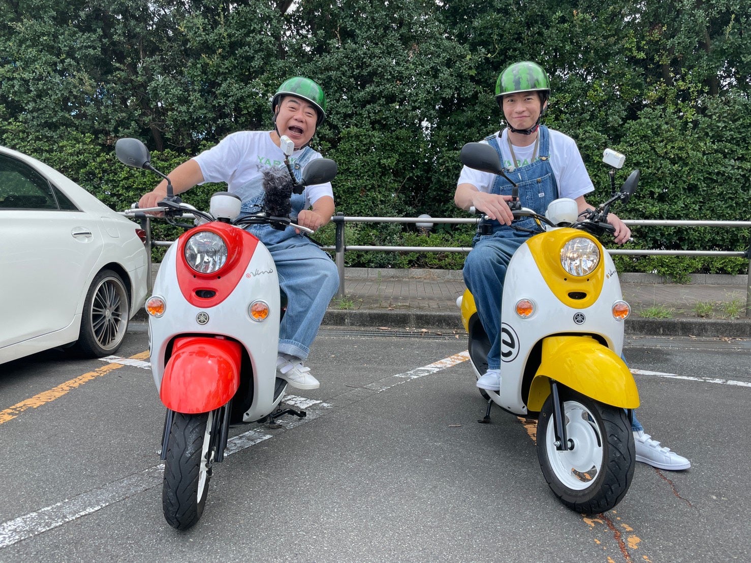 出川哲朗、田中圭（C）テレビ東京