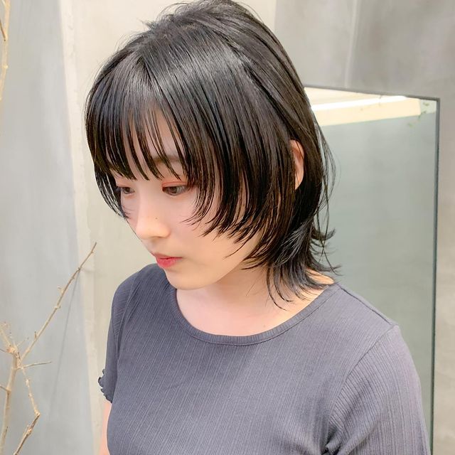 自分に似合う前髪の 幅 って 顔の形別で印象が変わるおすすめの前髪の作り方 モデルプレス 自分に似合う前髪の 幅 って 顔の形別で印象が変わるおすすめの前髪の作り方 モデルプレス