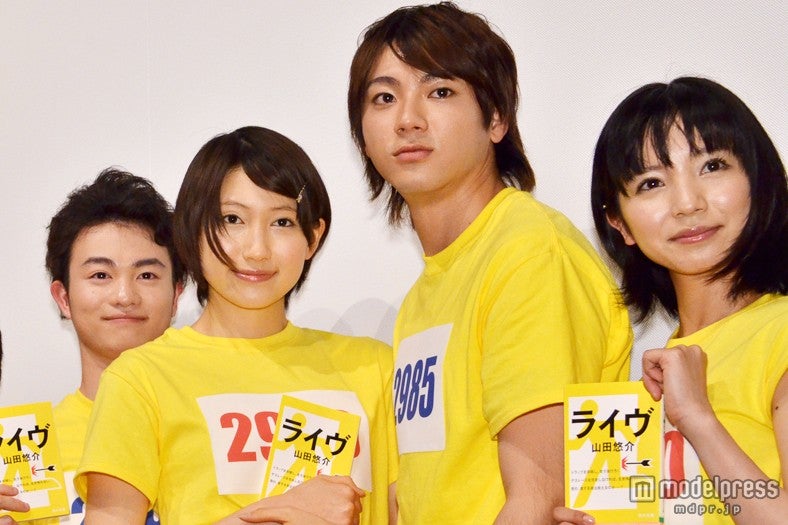 【左から】森永悠希、大野いと、山田裕貴、入来茉里