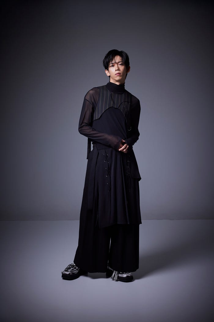 超特急リョウガトレーディングカード「RYOGA THE CARD 〜Eternal Moment〜」(C)SDP