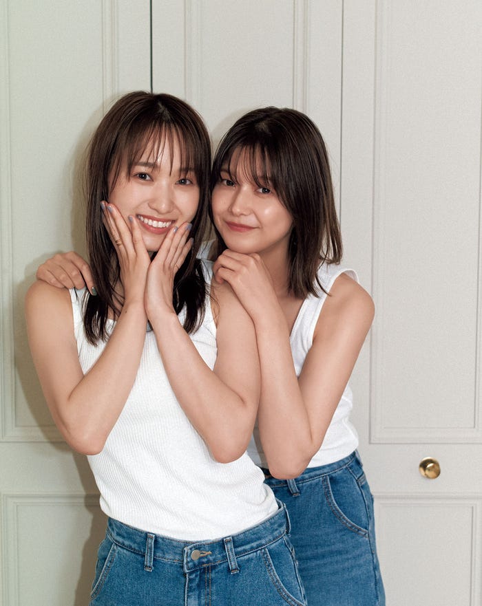 菅井友香、渡邉理佐(C)細居幸次郎/集英社