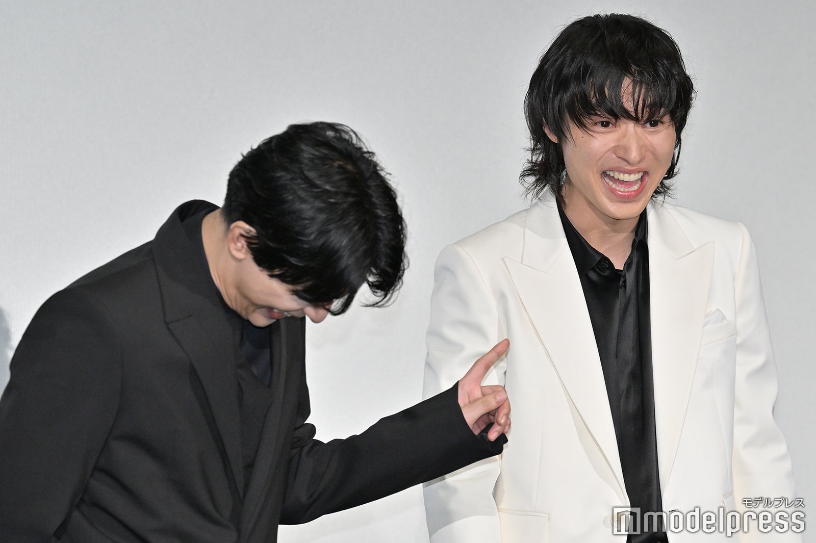 吉沢亮、山崎賢人（C）モデルプレス