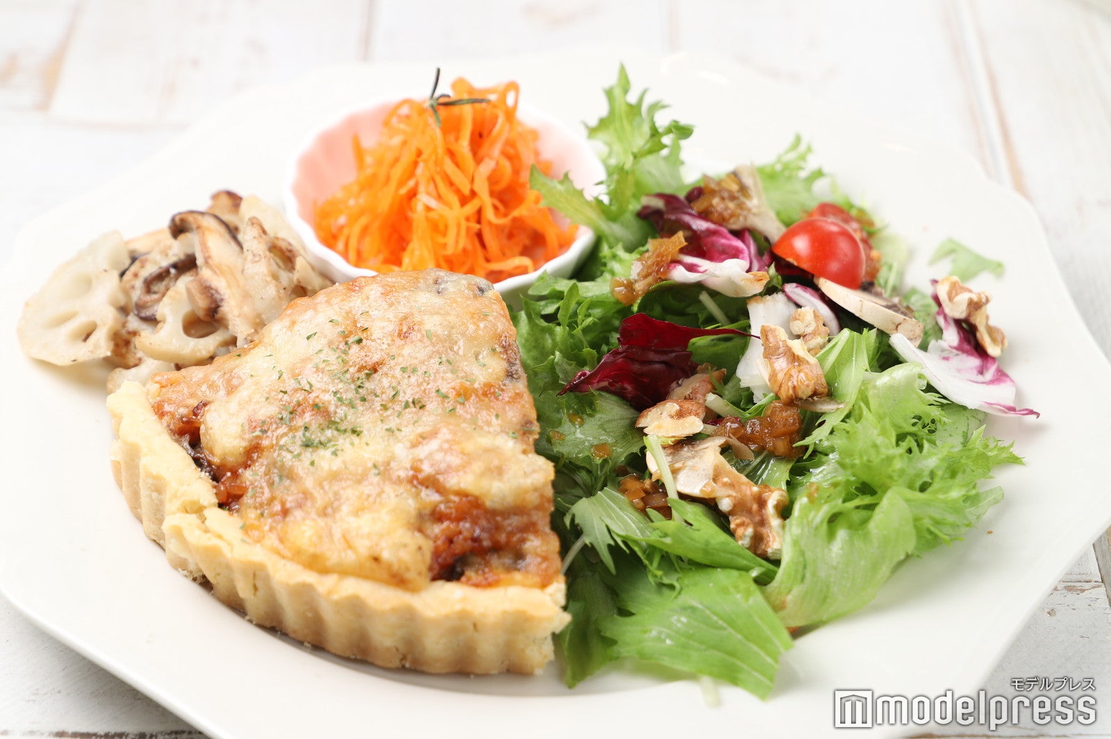 雑穀米リゾットの米粉キッシュ（C）モデルプレス