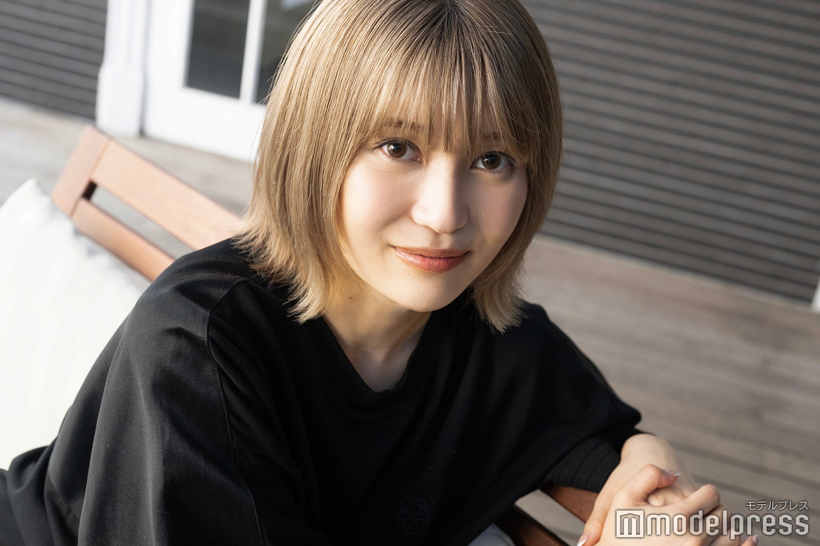 「バチェラー5」大内悠里「葬送のフリーレン」影響で“ハイトーンロングヘア”に電撃イメチェン「最強」「オシャレな色」と反響