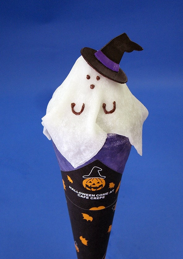 ゴーストクレープ860円（税込）／画像提供：株式会社ラフォーレ原宿