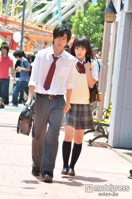 山崎賢人、剛力彩芽