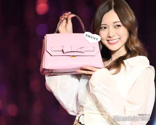 乃木坂46白石麻衣、オールホワイトコーデが大人可愛い!歓声にニッコリ