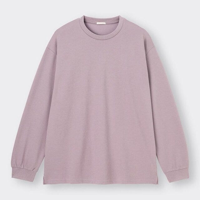 無限に着まわせるGUのロンT GU ドライポンチクルーネックT