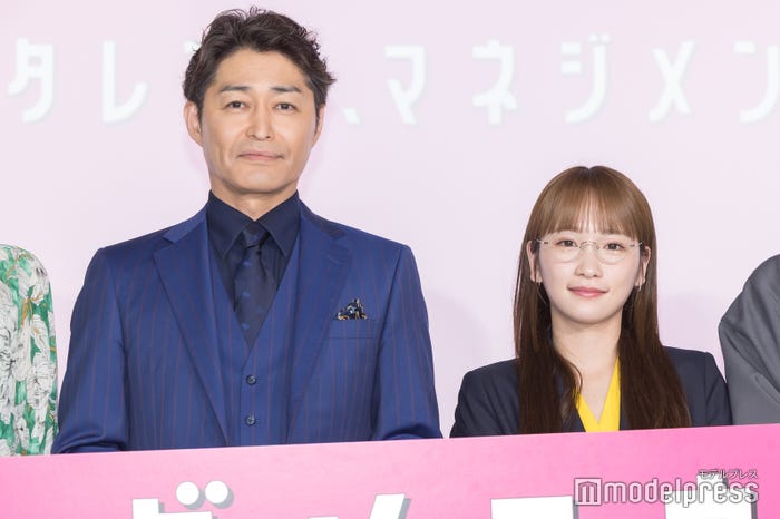 安田顕、川栄李奈(C)モデルプレス