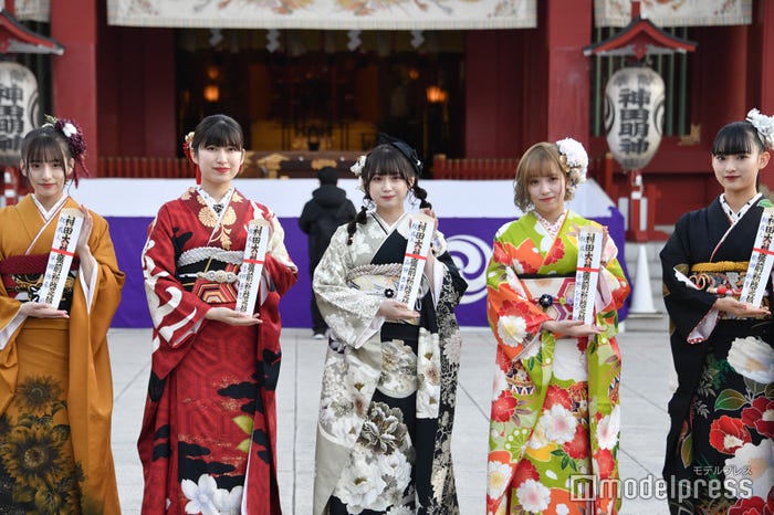 (左から)平田侑希、吉田華恋、山田杏華、平野ひかる、歌田初夏 (C)モデルプレス