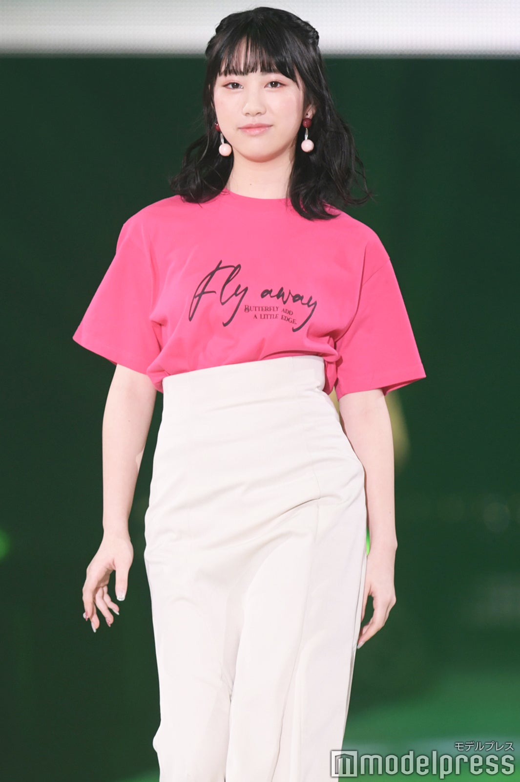 白浜朱莉（C）モデルプレス