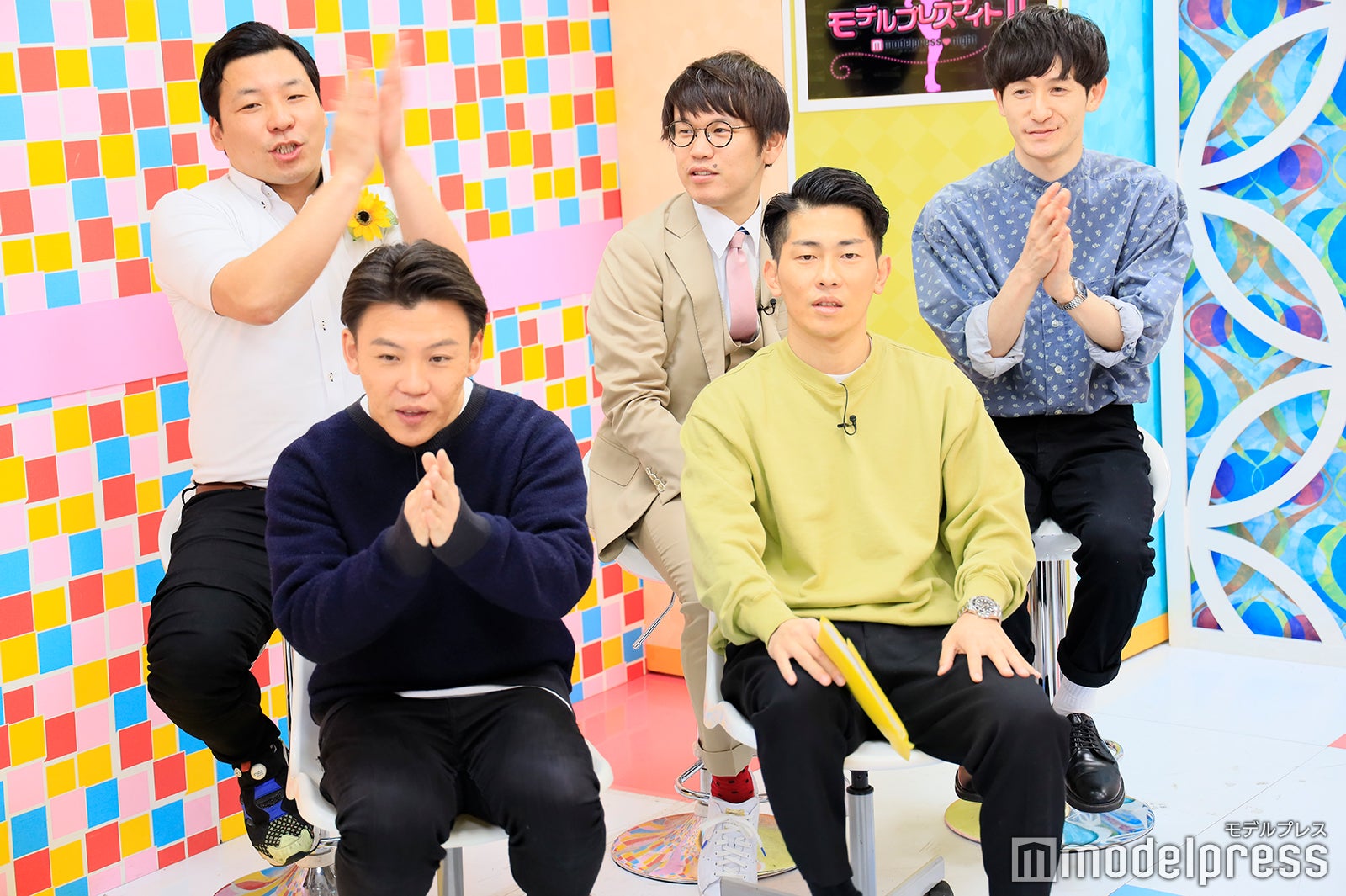 （前列左から）おたけ、太田博久（後列左から）田渕章裕、木村亮介、たつろう （C）モデルプレス