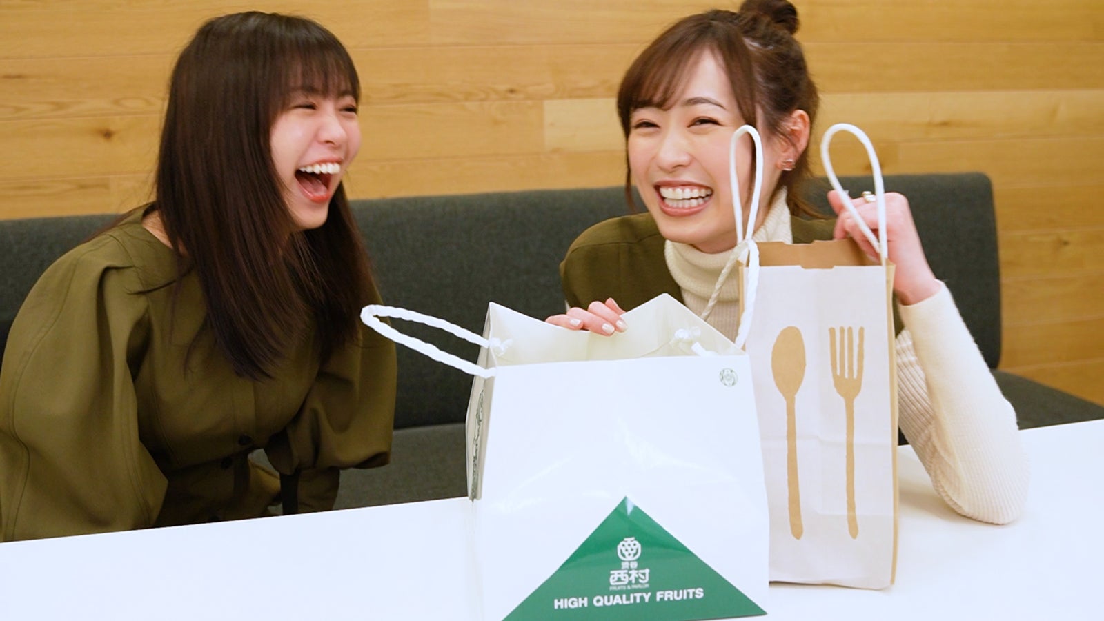 大原優乃、福原遥（提供写真）