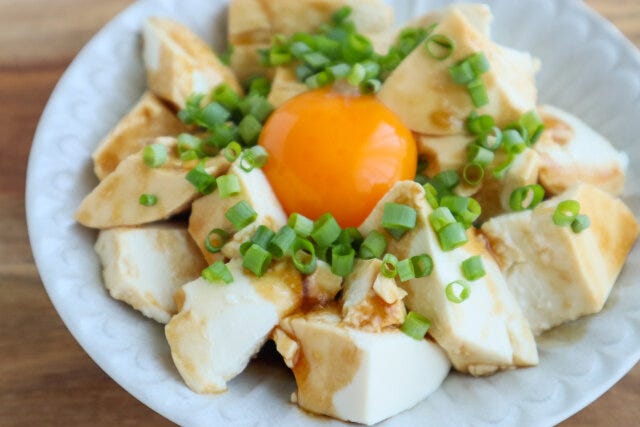 油そば風豆腐丼レシピ　家事ヤロウ　出来上がり