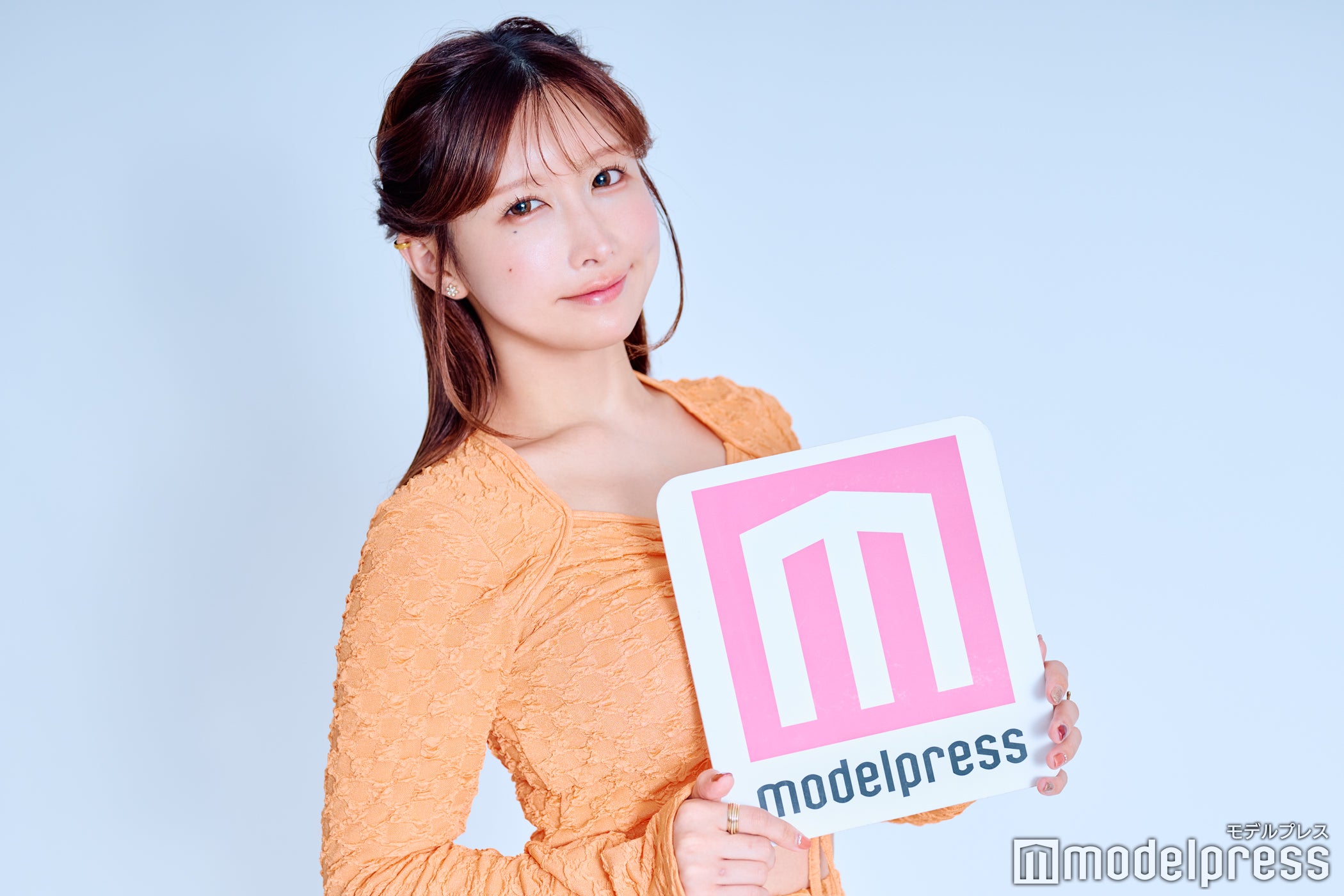 うんぱい（C）モデルプレス