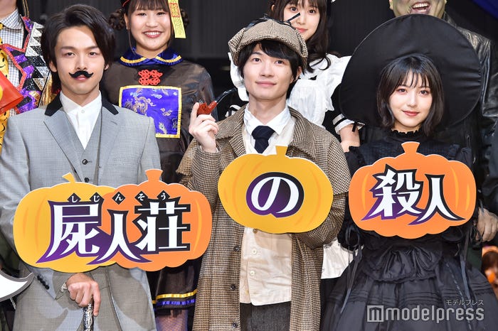 (左から)中村倫也、神木隆之介、浜辺美波(C)モデルプレス