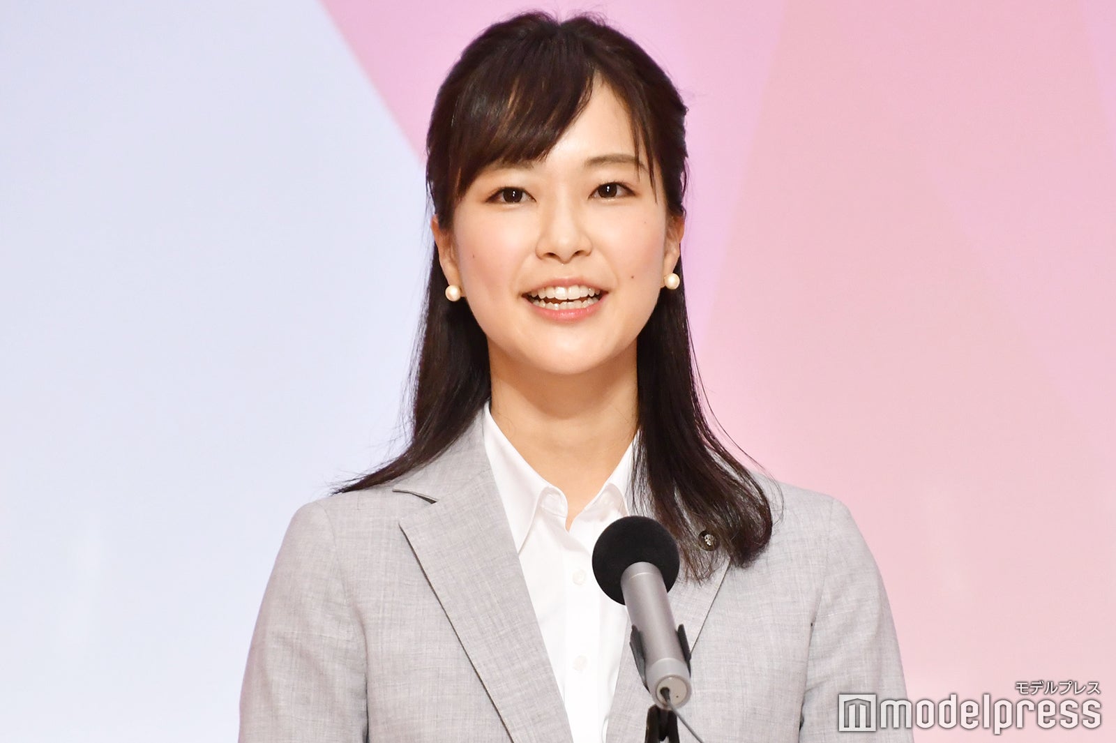 下村彩里アナ （C）モデルプレス