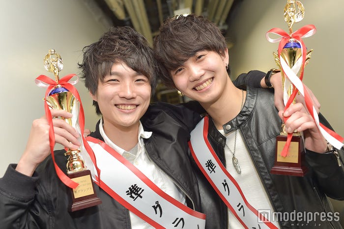 小川拓馬さん、芹澤瞬さん (C)モデルプレス