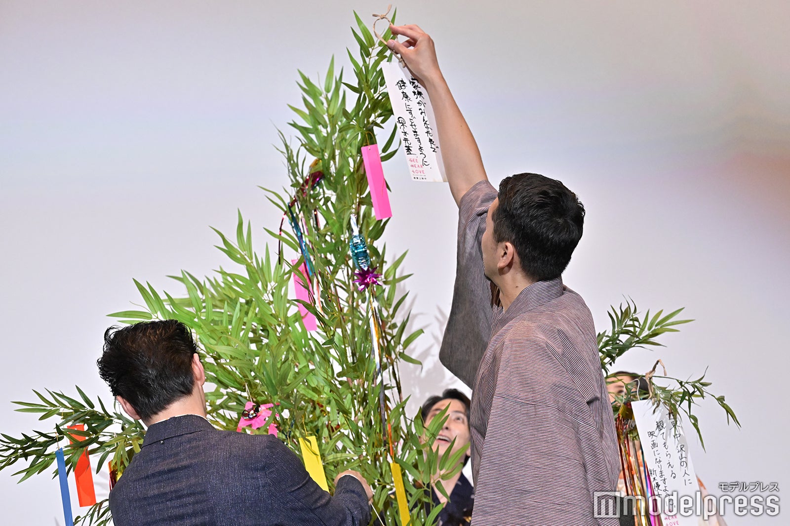 イ・ジェハン監督、深水元基（C）モデルプレス